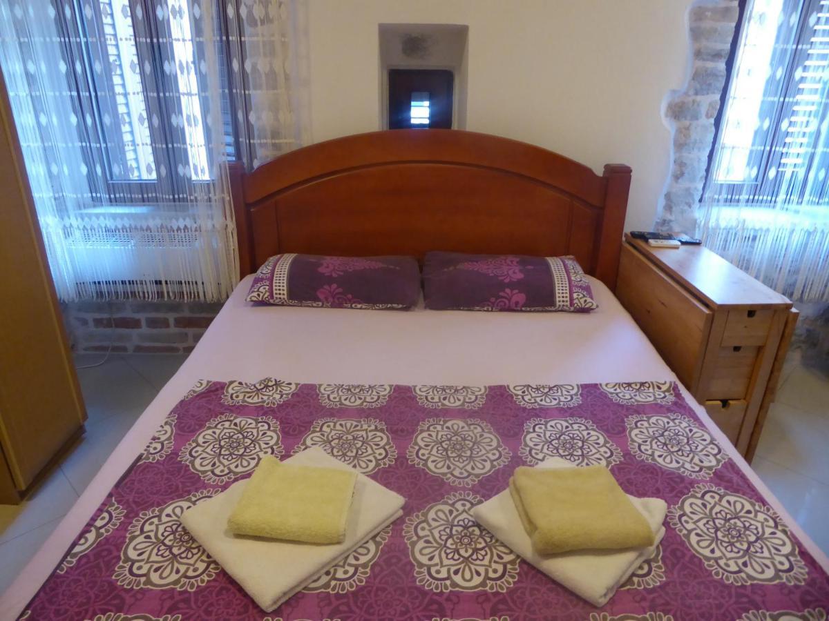 Apartments Dukic Kotor Extérieur photo