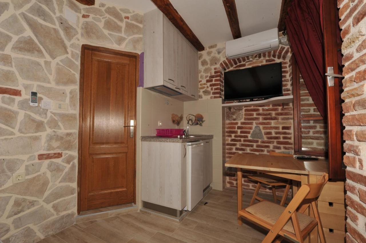 Apartments Dukic Kotor Extérieur photo