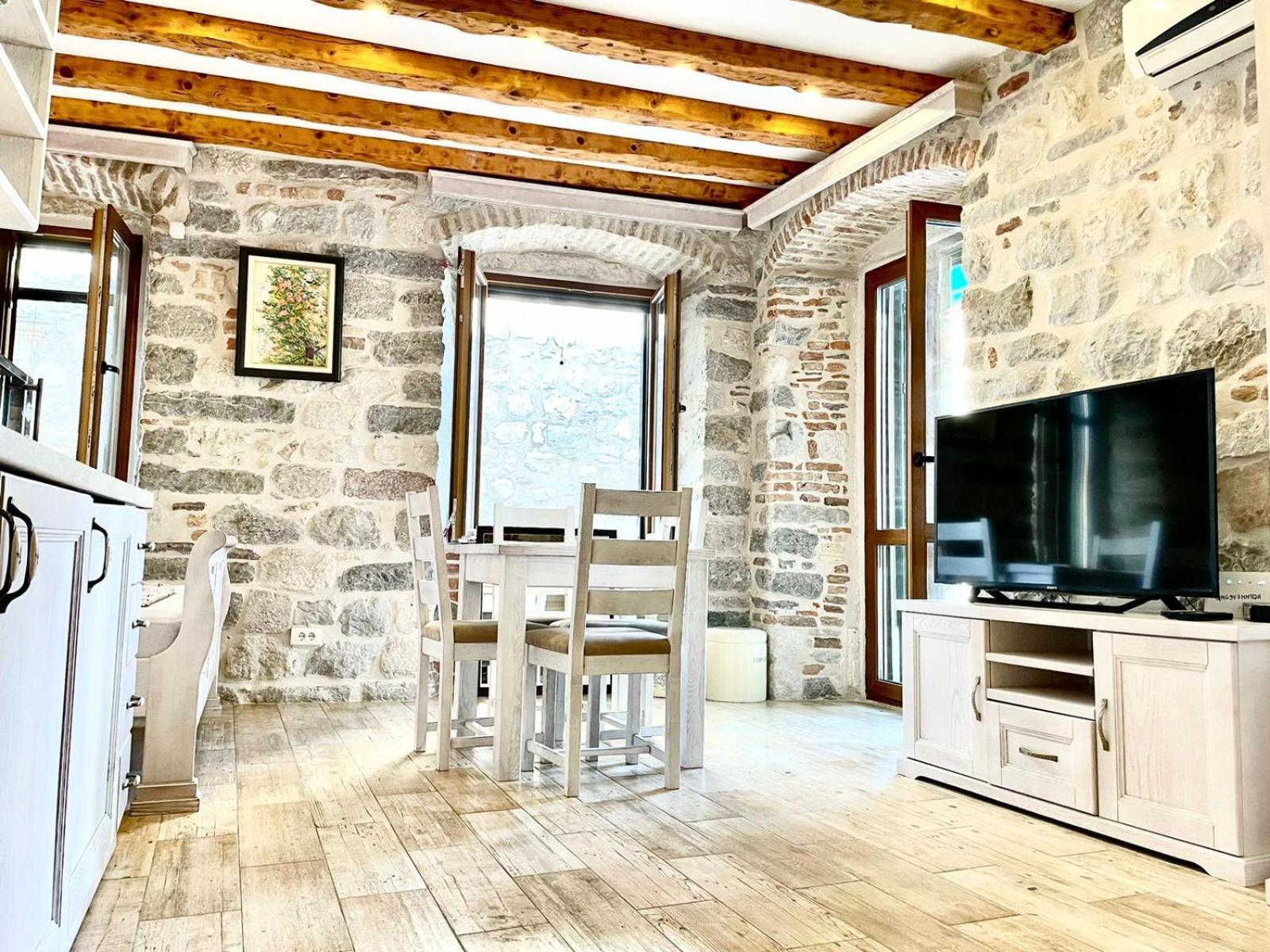 Apartments Dukic Kotor Extérieur photo