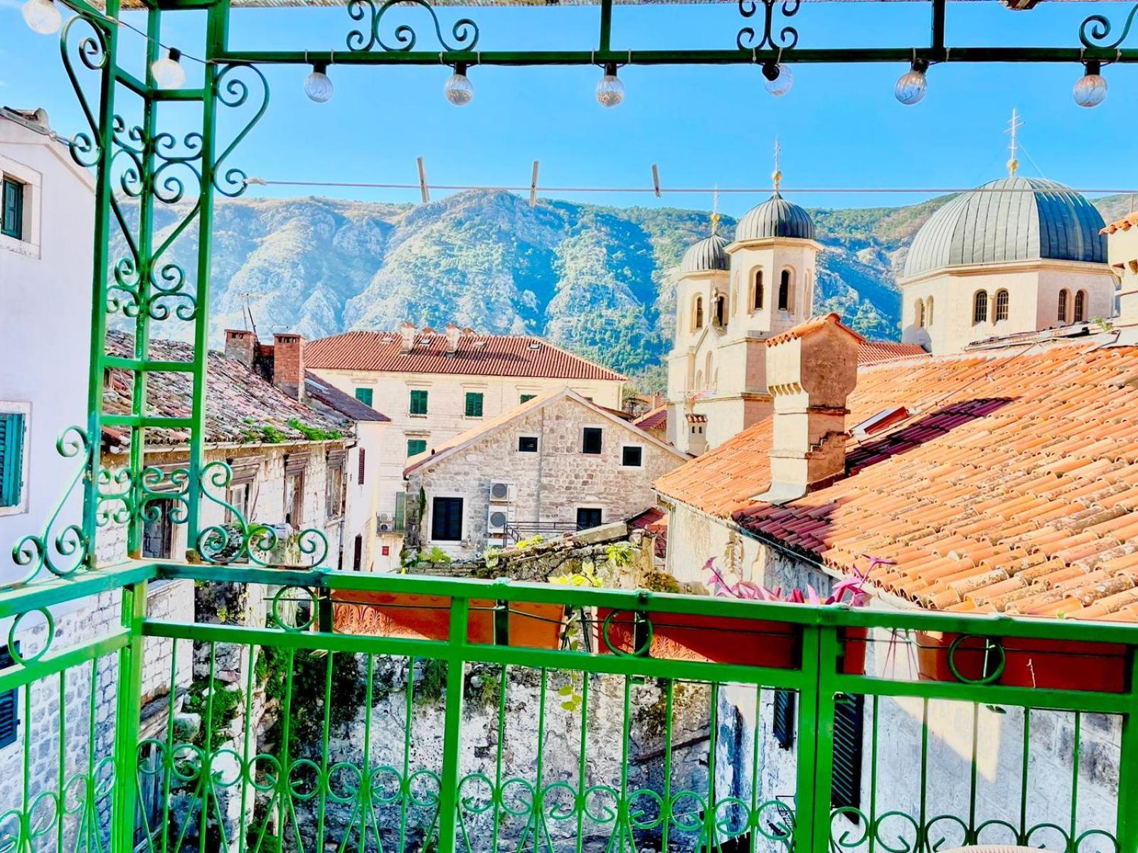 Apartments Dukic Kotor Extérieur photo
