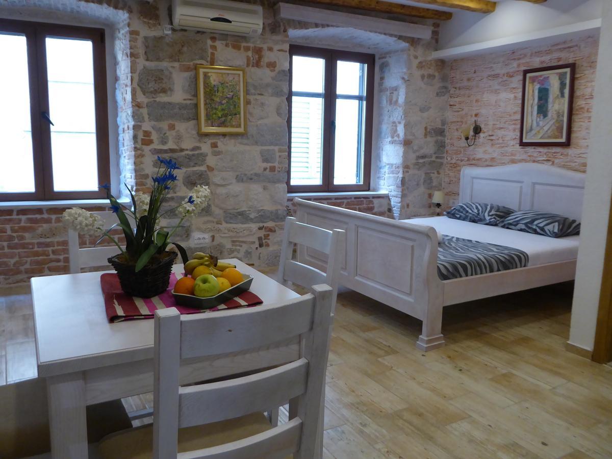 Apartments Dukic Kotor Extérieur photo