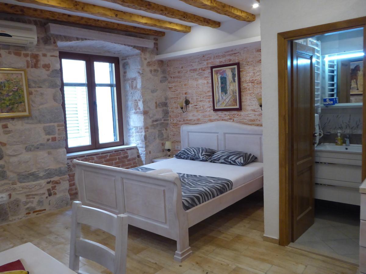 Apartments Dukic Kotor Extérieur photo