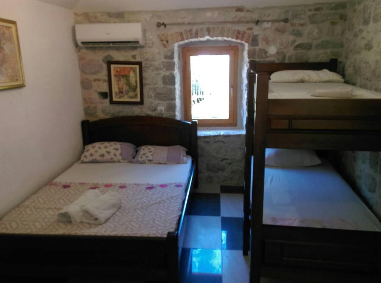 Apartments Dukic Kotor Extérieur photo